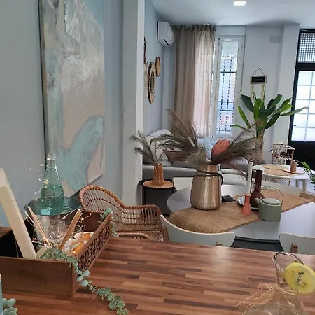Hola Apartament *