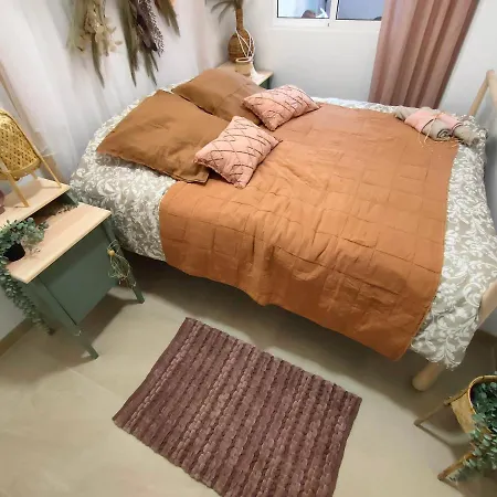 Apartament Hola
