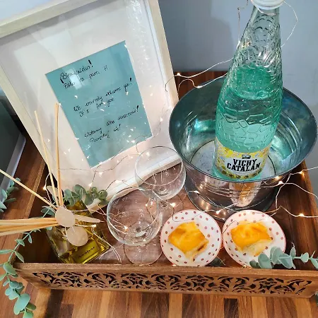 Apartament Hola